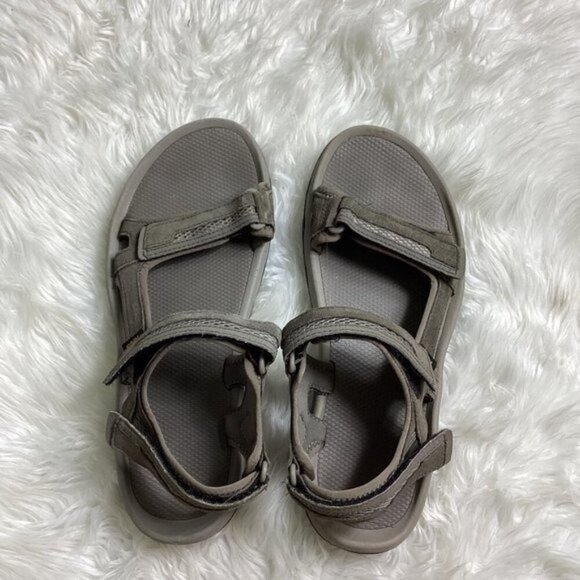 Teva Hudson Men’s Sandals – Size 12